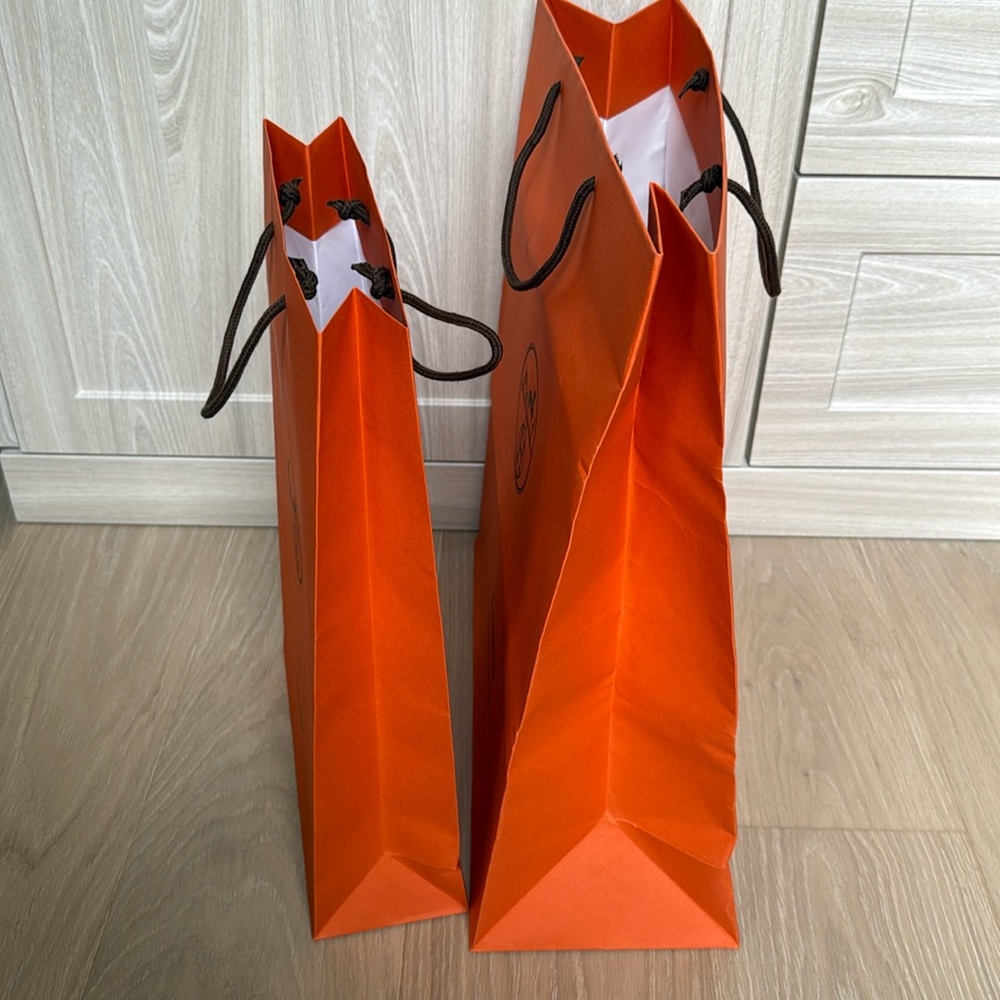 Hermes shopping gift orange bags 2 different sizes like new - Picture 4 of 11